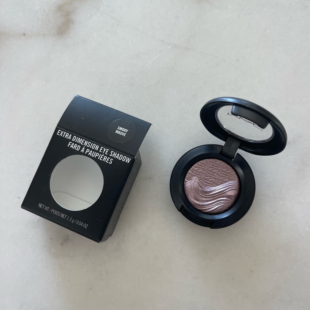MAC eyeshadow